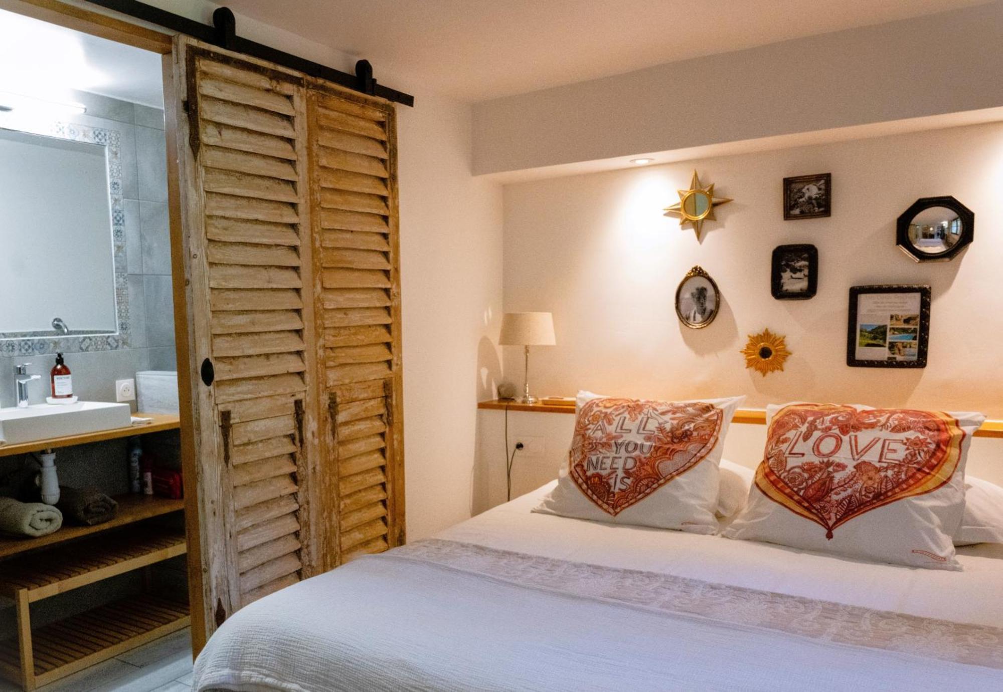 Apartmán Domaine Les Deux Roches Le Bar-sur-Loup Pokoj fotografie